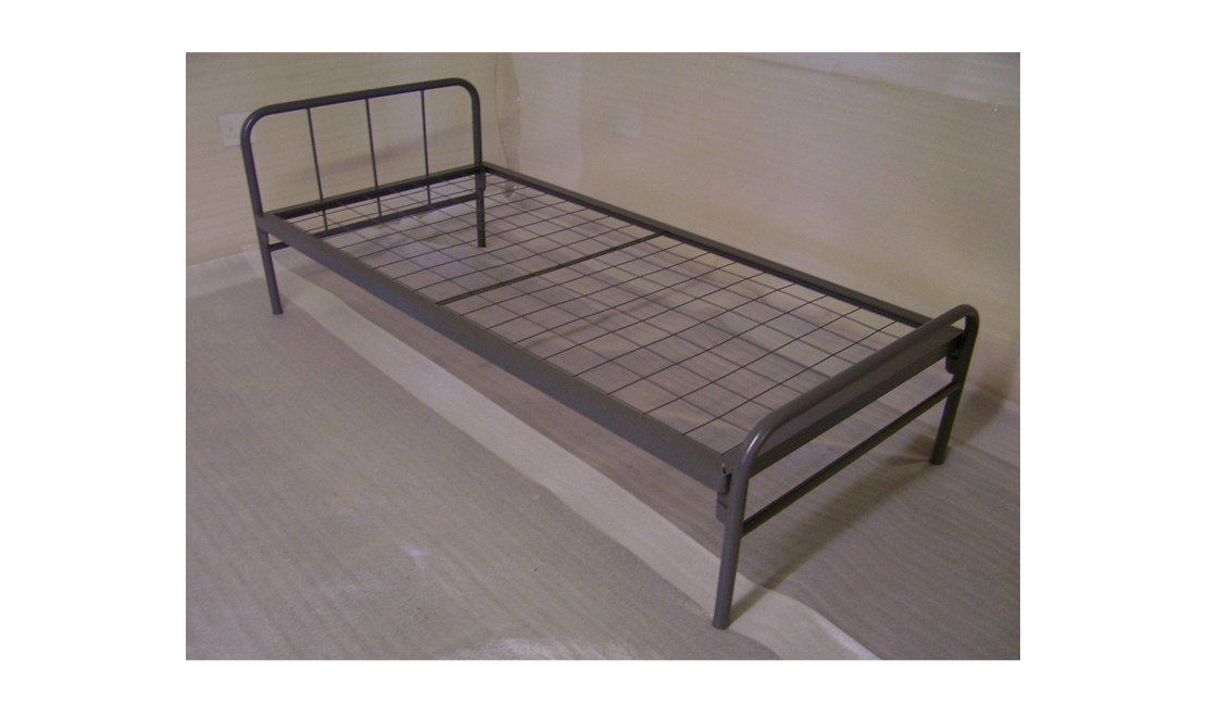 Metal frame platform bed.